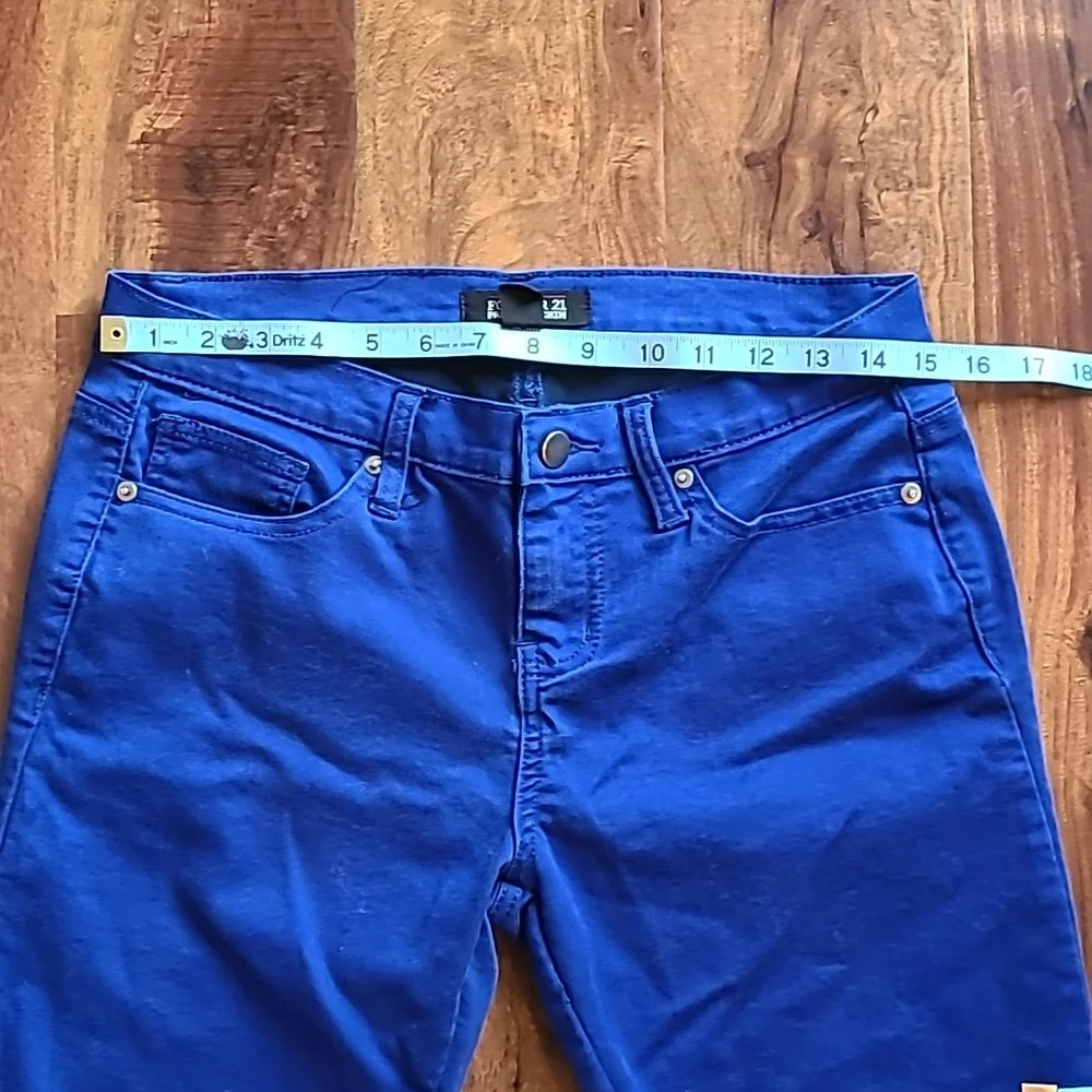 🎉Host Pick🎉 Forever 21 Colbat Blue Ankle Zipper Jeans - Picture 6 of 11